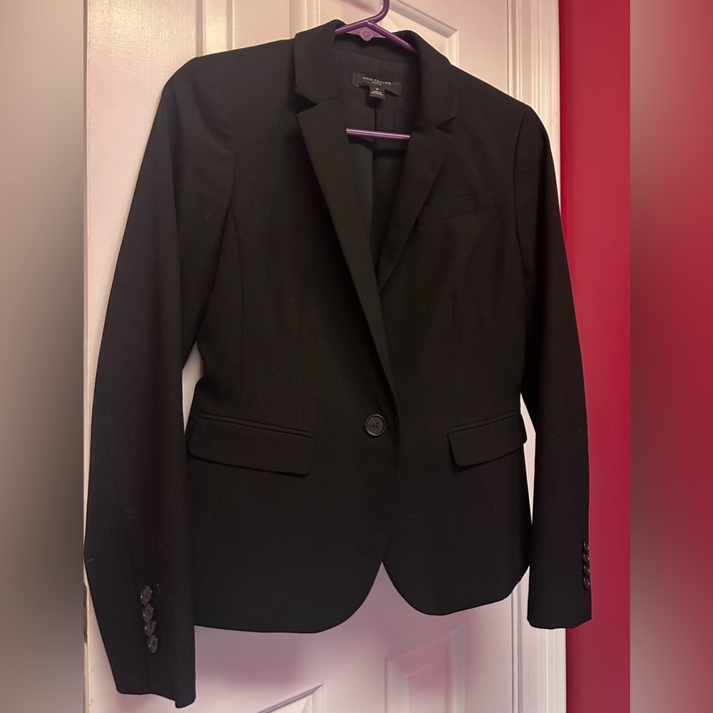 Ann Taylor Classic Petite Black Blazer